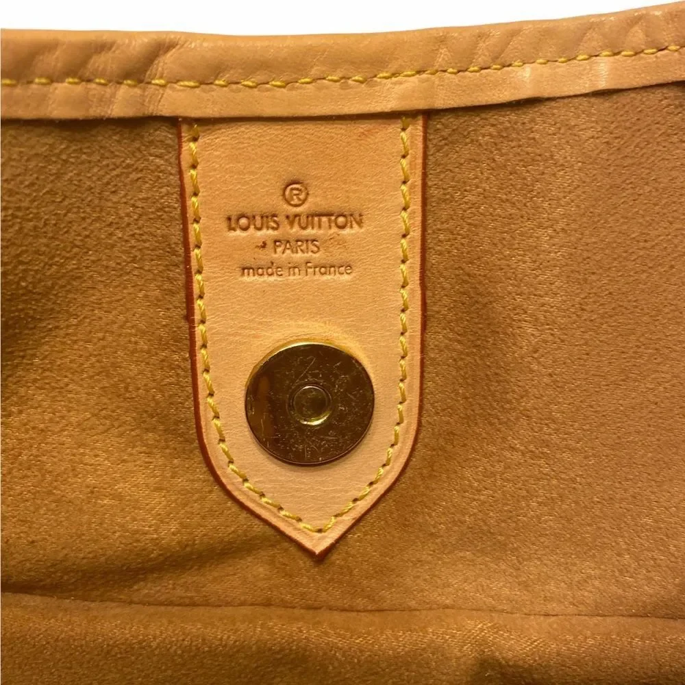 Vintage Louis Vuitton Inventeur Monogram Bag - Picture 9 of 11